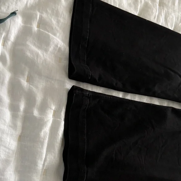 Anthropologie Maeve Black cropped, wide-leg pants. Cotton with a heavier weight - Picture 4 of 5